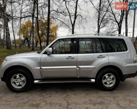 Серый Мицубиси Паджеро, объемом двигателя 2.97 л и пробегом 198 тыс. км за 10000 $, фото 9 на Automoto.ua