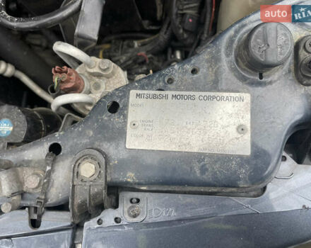 Серый Мицубиси Паджеро, объемом двигателя 3 л и пробегом 290 тыс. км за 9000 $, фото 23 на Automoto.ua