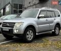 Сірий Міцубісі Паджеро, об'ємом двигуна 3.2 л та пробігом 288 тис. км за 13500 $, фото 2 на Automoto.ua