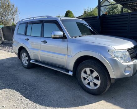 Сірий Міцубісі Паджеро, об'ємом двигуна 3 л та пробігом 253 тис. км за 12000 $, фото 1 на Automoto.ua