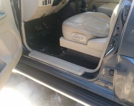 Серый Мицубиси Паджеро, объемом двигателя 3.2 л и пробегом 268 тыс. км за 13400 $, фото 8 на Automoto.ua