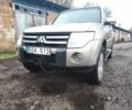 Сірий Міцубісі Паджеро, об'ємом двигуна 3.2 л та пробігом 208 тис. км за 6991 $, фото 3 на Automoto.ua