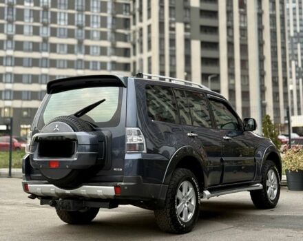 Сірий Міцубісі Паджеро, об'ємом двигуна 3 л та пробігом 245 тис. км за 9950 $, фото 13 на Automoto.ua