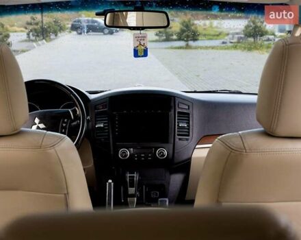 Сірий Міцубісі Паджеро, об'ємом двигуна 2.97 л та пробігом 203 тис. км за 11500 $, фото 27 на Automoto.ua