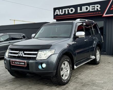 Сірий Міцубісі Паджеро, об'ємом двигуна 3 л та пробігом 191 тис. км за 9999 $, фото 8 на Automoto.ua