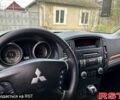 Сірий Міцубісі Паджеро, об'ємом двигуна 3.2 л та пробігом 236 тис. км за 12000 $, фото 7 на Automoto.ua