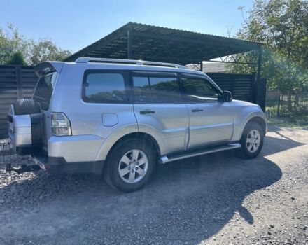 Сірий Міцубісі Паджеро, об'ємом двигуна 3 л та пробігом 253 тис. км за 12000 $, фото 4 на Automoto.ua