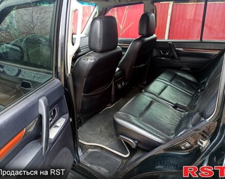 Серый Мицубиси Паджеро, объемом двигателя 1.1 л и пробегом 269 тыс. км за 10500 $, фото 8 на Automoto.ua