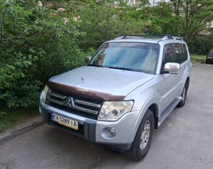 Міцубісі Паджеро 2008 у Києві на Automoto.ua Сірий Міцубісі Паджеро, об'ємом двигуна 3 л та пробігом 220 тис. км за 269 $, фото 2 на Automoto.ua