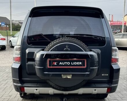 Сірий Міцубісі Паджеро, об'ємом двигуна 3 л та пробігом 191 тис. км за 9999 $, фото 4 на Automoto.ua