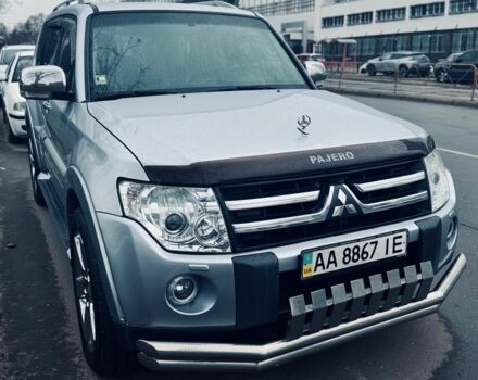 Сірий Міцубісі Паджеро, об'ємом двигуна 3.2 л та пробігом 180 тис. км за 16500 $, фото 1 на Automoto.ua