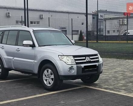 Серый Мицубиси Паджеро, объемом двигателя 3 л и пробегом 259 тыс. км за 9700 $, фото 4 на Automoto.ua
