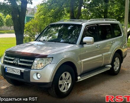 Серый Мицубиси Паджеро, объемом двигателя 3 л и пробегом 213 тыс. км за 12500 $, фото 2 на Automoto.ua