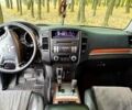 Сірий Міцубісі Паджеро, об'ємом двигуна 3 л та пробігом 310 тис. км за 11499 $, фото 4 на Automoto.ua