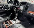 Сірий Міцубісі Паджеро, об'ємом двигуна 3 л та пробігом 191 тис. км за 9999 $, фото 17 на Automoto.ua