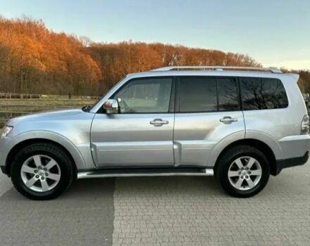 Серый Мицубиси Паджеро, объемом двигателя 3.2 л и пробегом 199 тыс. км за 2900 $, фото 2 на Automoto.ua