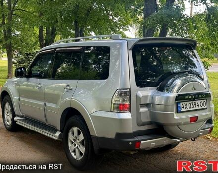 Серый Мицубиси Паджеро, объемом двигателя 3 л и пробегом 213 тыс. км за 12500 $, фото 3 на Automoto.ua