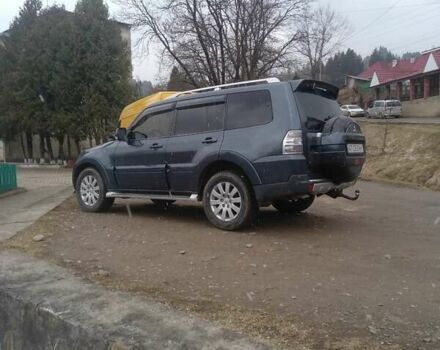 Серый Мицубиси Паджеро, объемом двигателя 3.2 л и пробегом 268 тыс. км за 13400 $, фото 3 на Automoto.ua