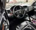 Сірий Міцубісі Паджеро, об'ємом двигуна 3 л та пробігом 191 тис. км за 9999 $, фото 9 на Automoto.ua
