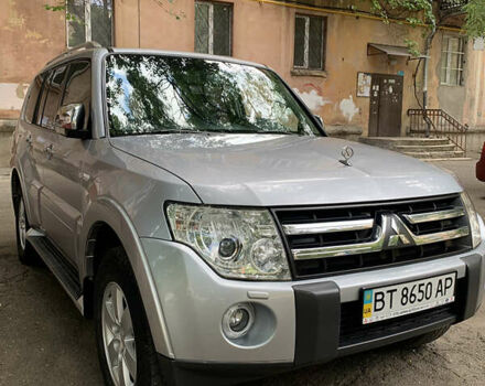 Серый Мицубиси Паджеро, объемом двигателя 3 л и пробегом 124 тыс. км за 14500 $, фото 5 на Automoto.ua