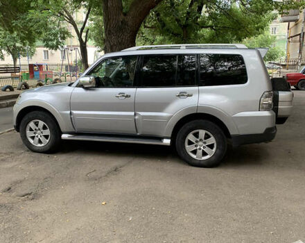 Серый Мицубиси Паджеро, объемом двигателя 3 л и пробегом 124 тыс. км за 14500 $, фото 6 на Automoto.ua