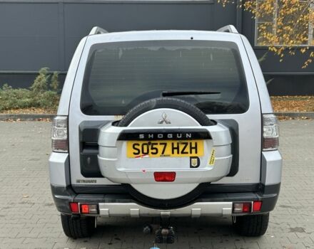 Серый Мицубиси Паджеро, объемом двигателя 3.2 л и пробегом 170 тыс. км за 4650 $, фото 3 на Automoto.ua