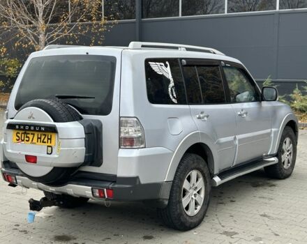 Серый Мицубиси Паджеро, объемом двигателя 3.2 л и пробегом 170 тыс. км за 4650 $, фото 2 на Automoto.ua