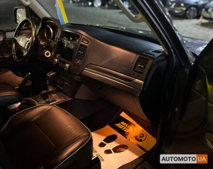 Мицубиси Паджеро 2010 в Мукачеве на Automoto.ua Серый Мицубиси Паджеро, объемом двигателя 3.2 л и пробегом 290 тыс. км за 15990 $, фото 21 на Automoto.ua