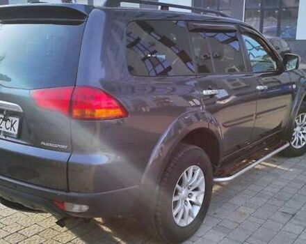 Серый Мицубиси Паджеро, объемом двигателя 2.48 л и пробегом 215 тыс. км за 10500 $, фото 6 на Automoto.ua