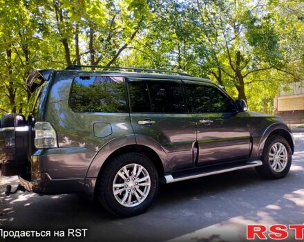 Сірий Міцубісі Паджеро, об'ємом двигуна 3.2 л та пробігом 179 тис. км за 17000 $, фото 6 на Automoto.ua