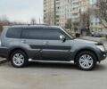 Серый Мицубиси Паджеро, объемом двигателя 3.2 л и пробегом 184 тыс. км за 17900 $, фото 1 на Automoto.ua