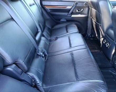 Сірий Міцубісі Паджеро, об'ємом двигуна 3.2 л та пробігом 183 тис. км за 19999 $, фото 15 на Automoto.ua