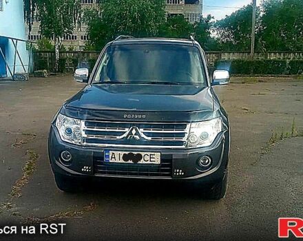 Серый Мицубиси Паджеро, объемом двигателя 3.2 л и пробегом 199 тыс. км за 19000 $, фото 2 на Automoto.ua