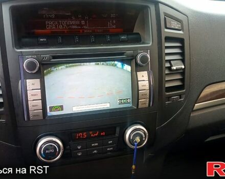 Серый Мицубиси Паджеро, объемом двигателя 3.2 л и пробегом 199 тыс. км за 19000 $, фото 9 на Automoto.ua