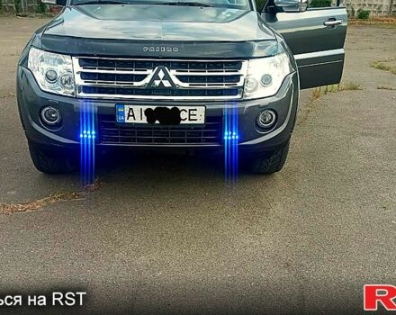 Серый Мицубиси Паджеро, объемом двигателя 3.2 л и пробегом 199 тыс. км за 19000 $, фото 3 на Automoto.ua