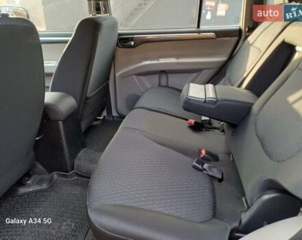 Сірий Міцубісі Паджеро, об'ємом двигуна 2.48 л та пробігом 137 тис. км за 16600 $, фото 13 на Automoto.ua