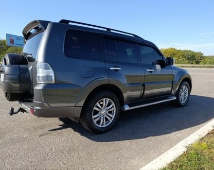 Сірий Міцубісі Паджеро, об'ємом двигуна 3.2 л та пробігом 183 тис. км за 19999 $, фото 3 на Automoto.ua