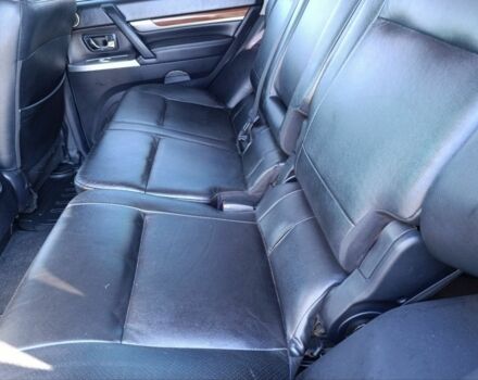 Сірий Міцубісі Паджеро, об'ємом двигуна 3.2 л та пробігом 183 тис. км за 19999 $, фото 17 на Automoto.ua