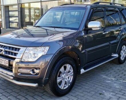 Серый Мицубиси Паджеро, объемом двигателя 3.5 л и пробегом 149 тыс. км за 23500 $, фото 1 на Automoto.ua