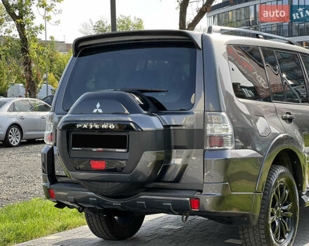 Сірий Міцубісі Паджеро, об'ємом двигуна 3 л та пробігом 186 тис. км за 21500 $, фото 19 на Automoto.ua