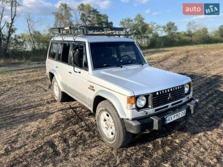 Мицубиси Паджеро 1988 в Днепре (Днепропетровске) на Automoto.ua Серый Мицубиси Паджеро, объемом двигателя 2.48 л и пробегом 110 тыс. км за 8500 $, фото 1 на Automoto.ua