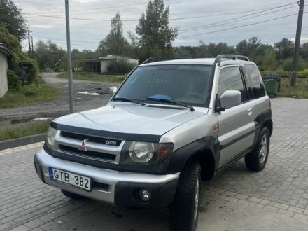Серый Мицубиси Паджеро, объемом двигателя 1.8 л и пробегом 240 тыс. км за 2650 $, фото 1 на Automoto.ua