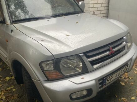 Мицубиси Паджеро 2000 в Харькове на Automoto.ua Серый Мицубиси Паджеро, объемом двигателя 3.2 л и пробегом 300 тыс. км за 3200 $, фото 1 на Automoto.ua