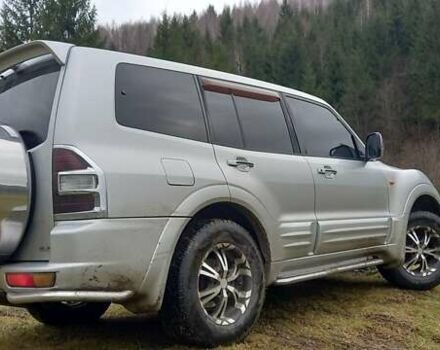 Сірий Міцубісі Паджеро, об'ємом двигуна 3.5 л та пробігом 316 тис. км за 7400 $, фото 1 на Automoto.ua