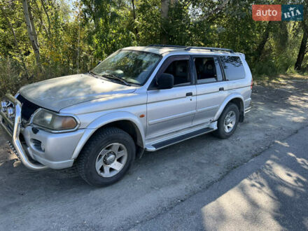 Мицубиси Паджеро 2002 в Киеве на Automoto.ua Серый Мицубиси Паджеро, объемом двигателя 2.97 л и пробегом 318 тыс. км за 5350 $, фото 1 на Automoto.ua