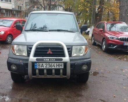 Серый Мицубиси Паджеро, объемом двигателя 1.8 л и пробегом 146 тыс. км за 4550 $, фото 1 на Automoto.ua