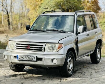 Сірий Міцубісі Паджеро, об'ємом двигуна 1.8 л та пробігом 300 тис. км за 1207 $, фото 1 на Automoto.ua