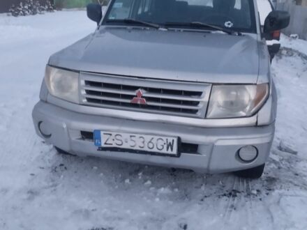 Сірий Міцубісі Паджеро, об'ємом двигуна 0 л та пробігом 100 тис. км за 1893 $, фото 1 на Automoto.ua
