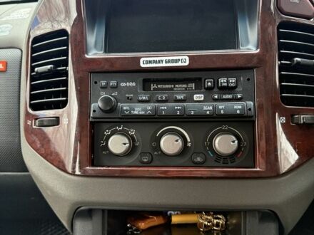 Серый Мицубиси Паджеро, объемом двигателя 0 л и пробегом 2 тыс. км за 5458 $, фото 1 на Automoto.ua