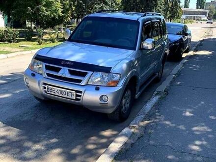 Мицубиси Паджеро 2005 в Николаеве на Automoto.ua Серый Мицубиси Паджеро, объемом двигателя 3.2 л и пробегом 215 тыс. км за 8500 $, фото 1 на Automoto.ua
